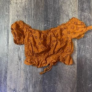 Women crop top
